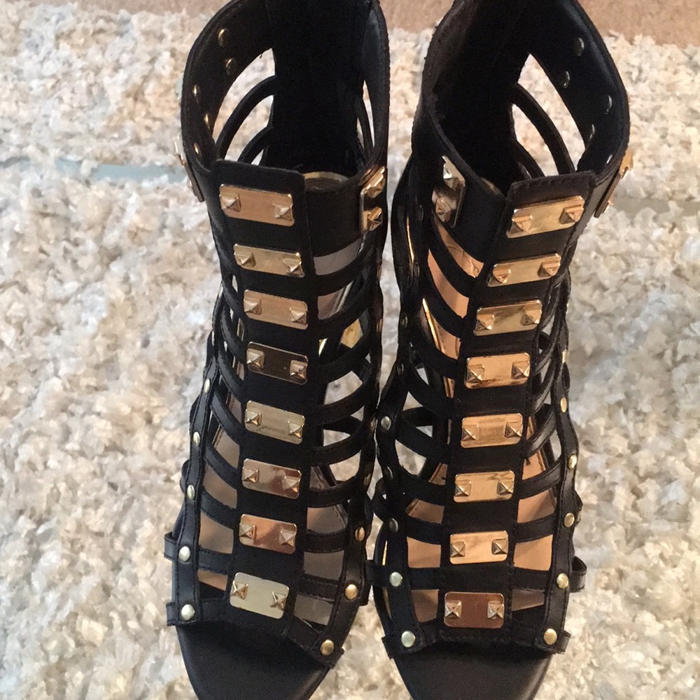 Gladiator sandals